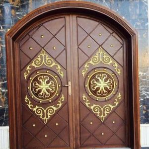 Pintu Rumah Model Kusen Kupu Tarung Lengkung Kayu Jati Ukir Jepara
